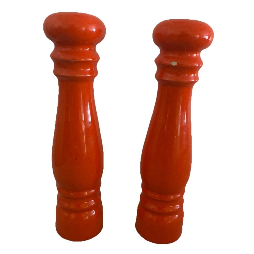 Vintage Designs USA Salt And Pepper Shakers‎ 9.5" Orange Ceramic *flaws